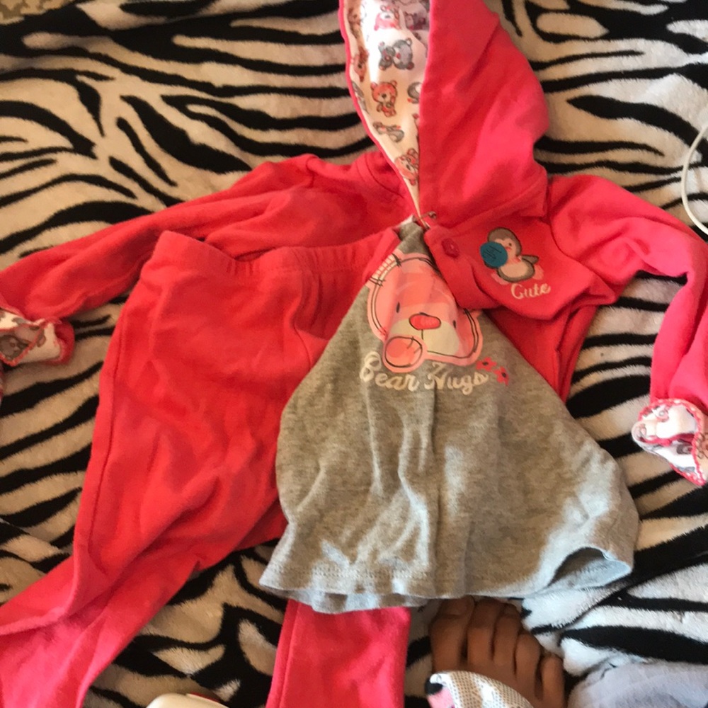 Bear outfit no stains